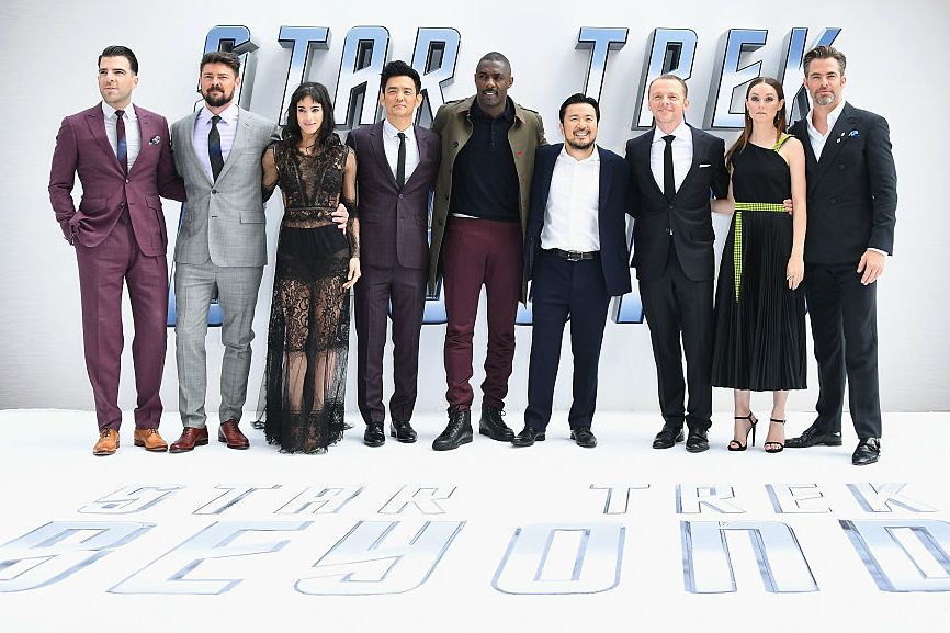 Star Trek: Beyond cast rally behind gay Sulu