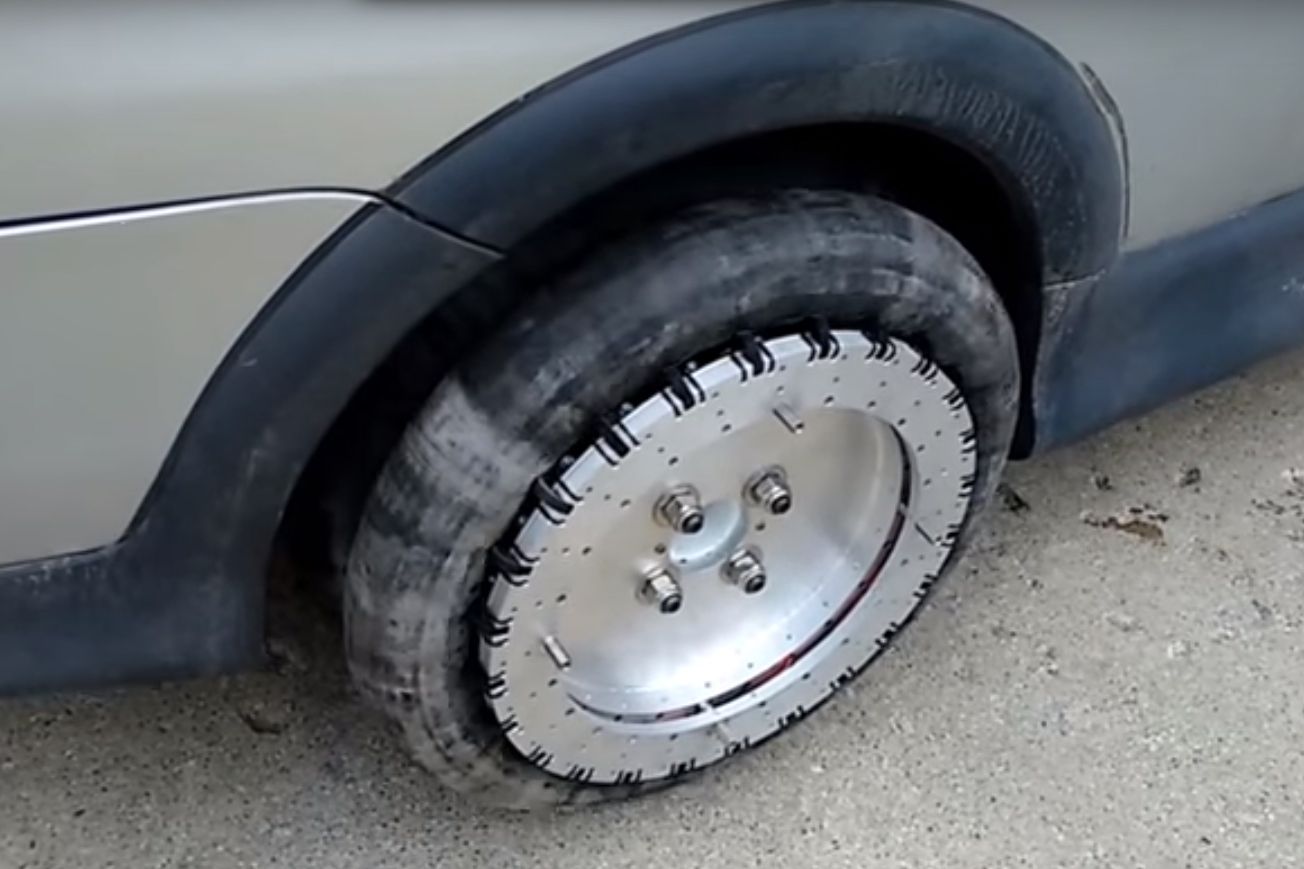 Watch a car 'dance' as it drives sideways on spinning wheels